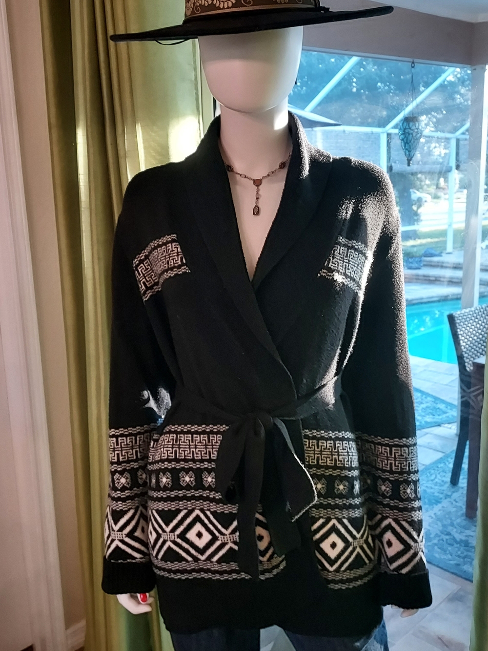 Black Geometric Patterned Wrap Belted Women's Sweater Cardigan. Sz 18/20